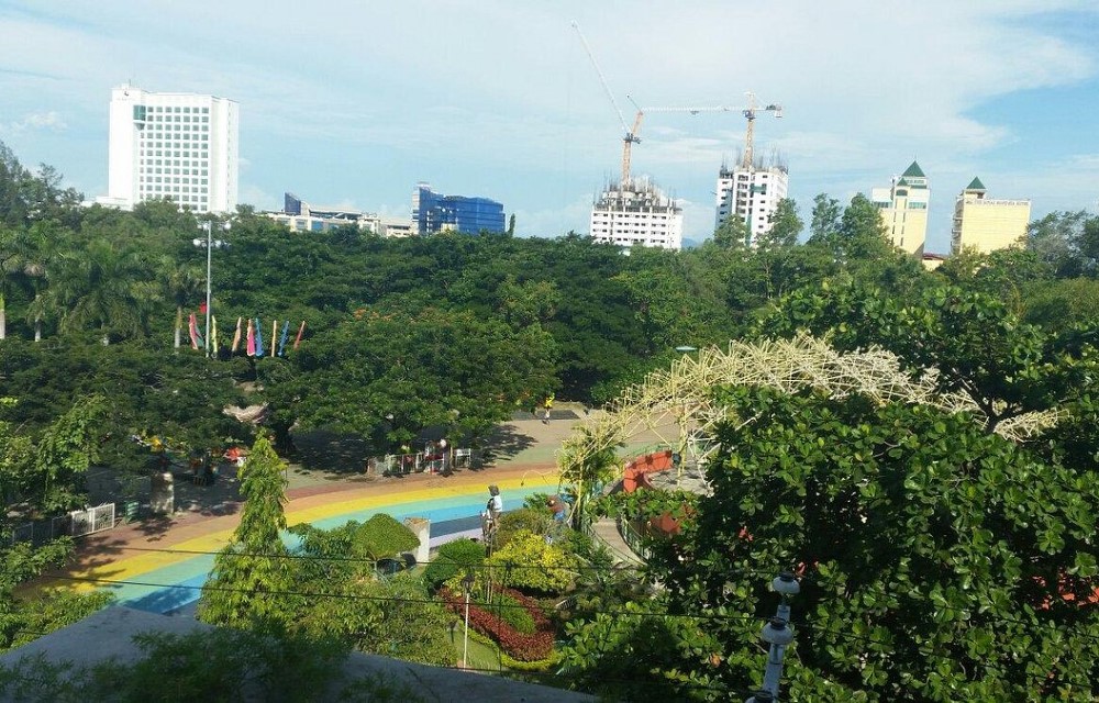 People’s Park in Davao City Pictures