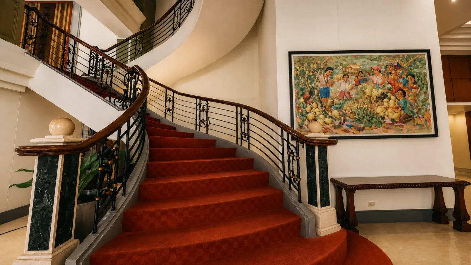 Gallery Picture