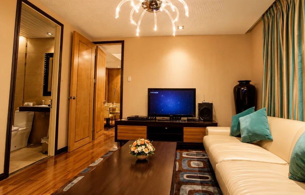 The Royal Mandaya Hotel