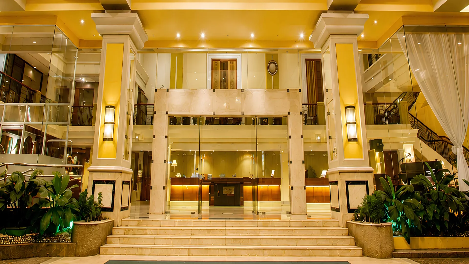 The Royal Mandaya Hotel